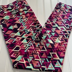 TC Tall and Curvy Lularoe Leggings Brand New